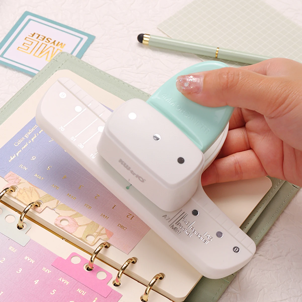 1PC 3-hole Circular punch，handcrafted tools,DIY binding supplies , and binding for notebooks and diaries