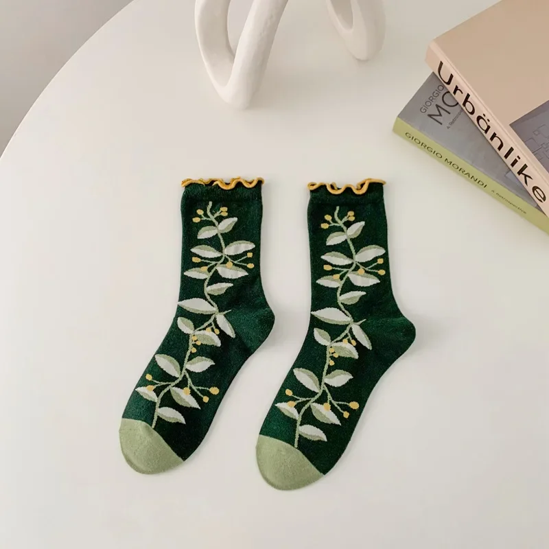 Women Socks Korean Japanese Style Cartoon Green Flower Harajuku Cute Kawaii Mid Tube Socks Breathable Casual Short Cotton Socks